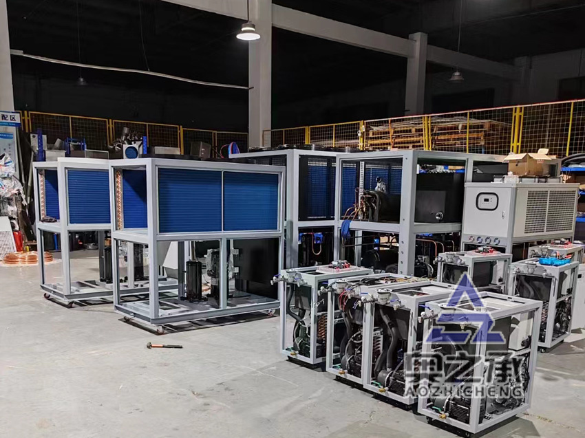 冷水機生產車間一角